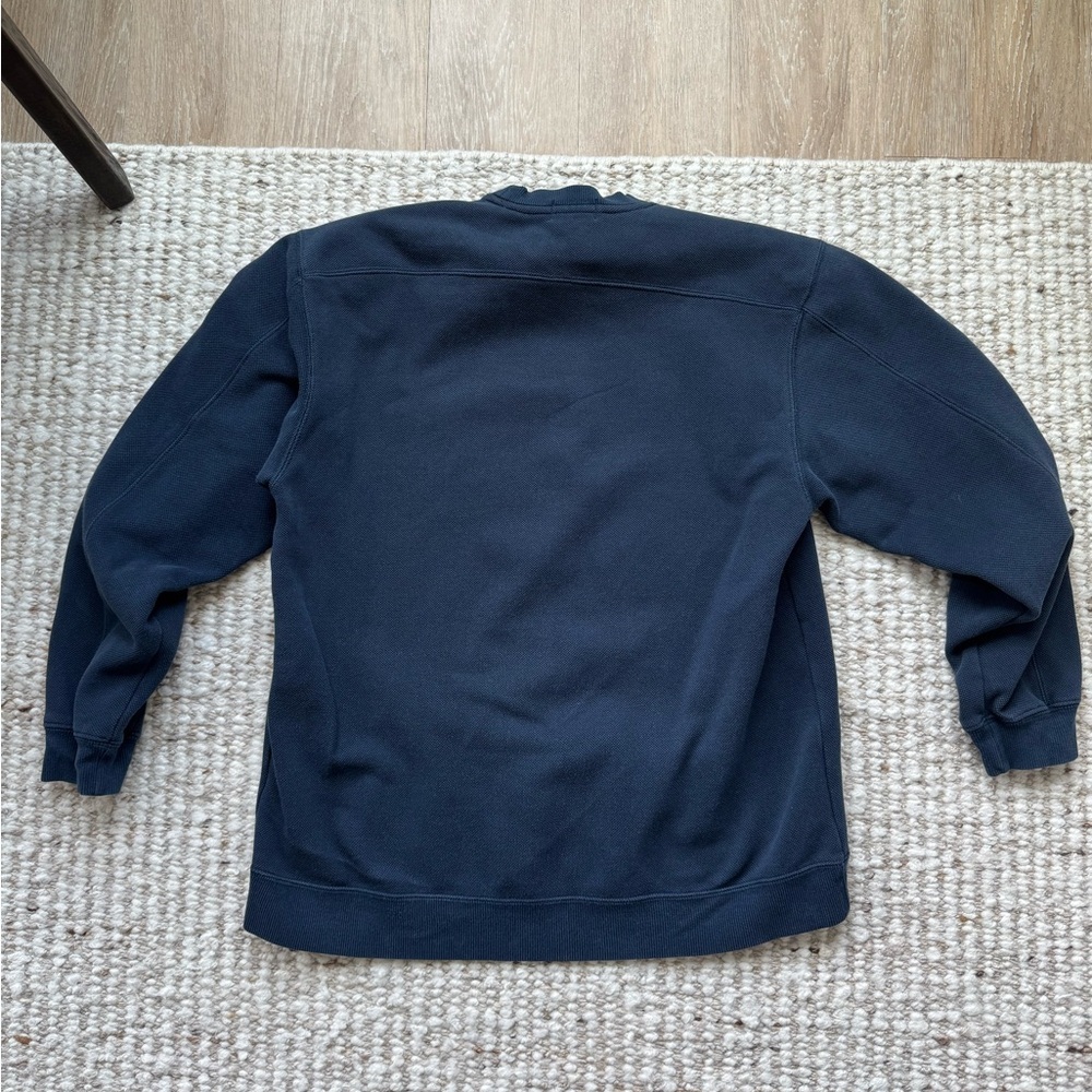 IZOD | Pullover - Picture 5 of 5
